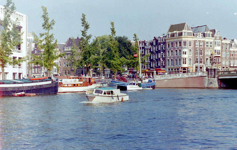 C5823