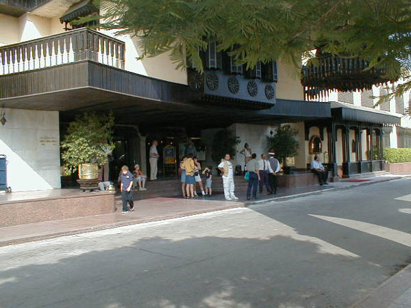 Mena