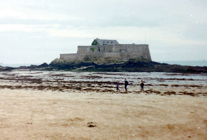 C6801